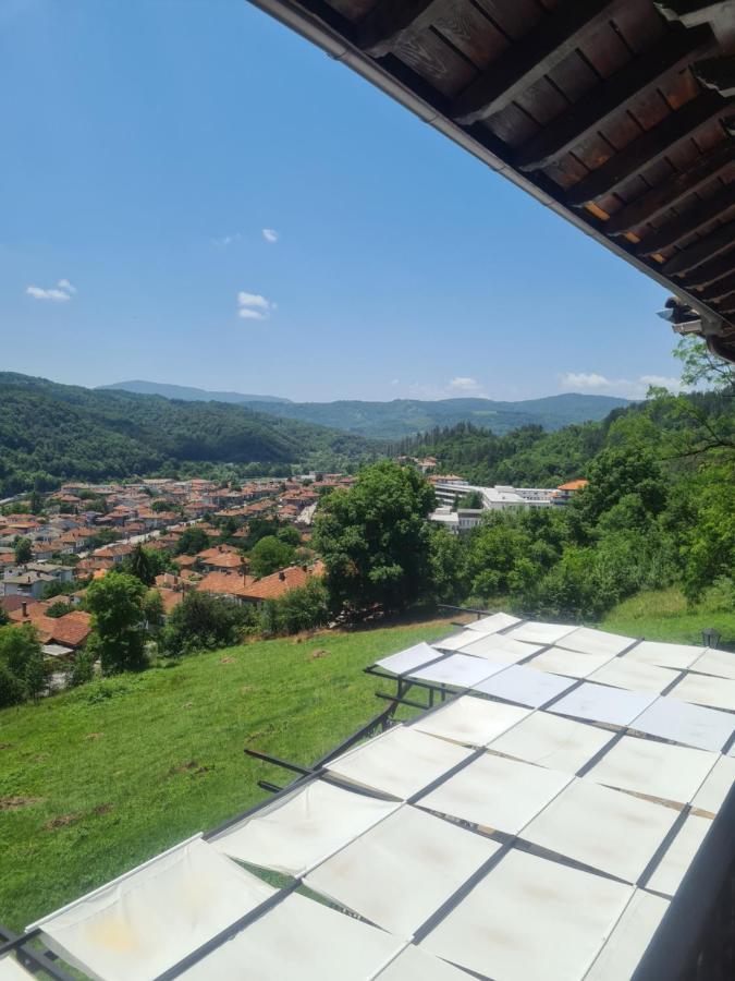 Hotel Complex Brashlyan Tryavna Esterno foto