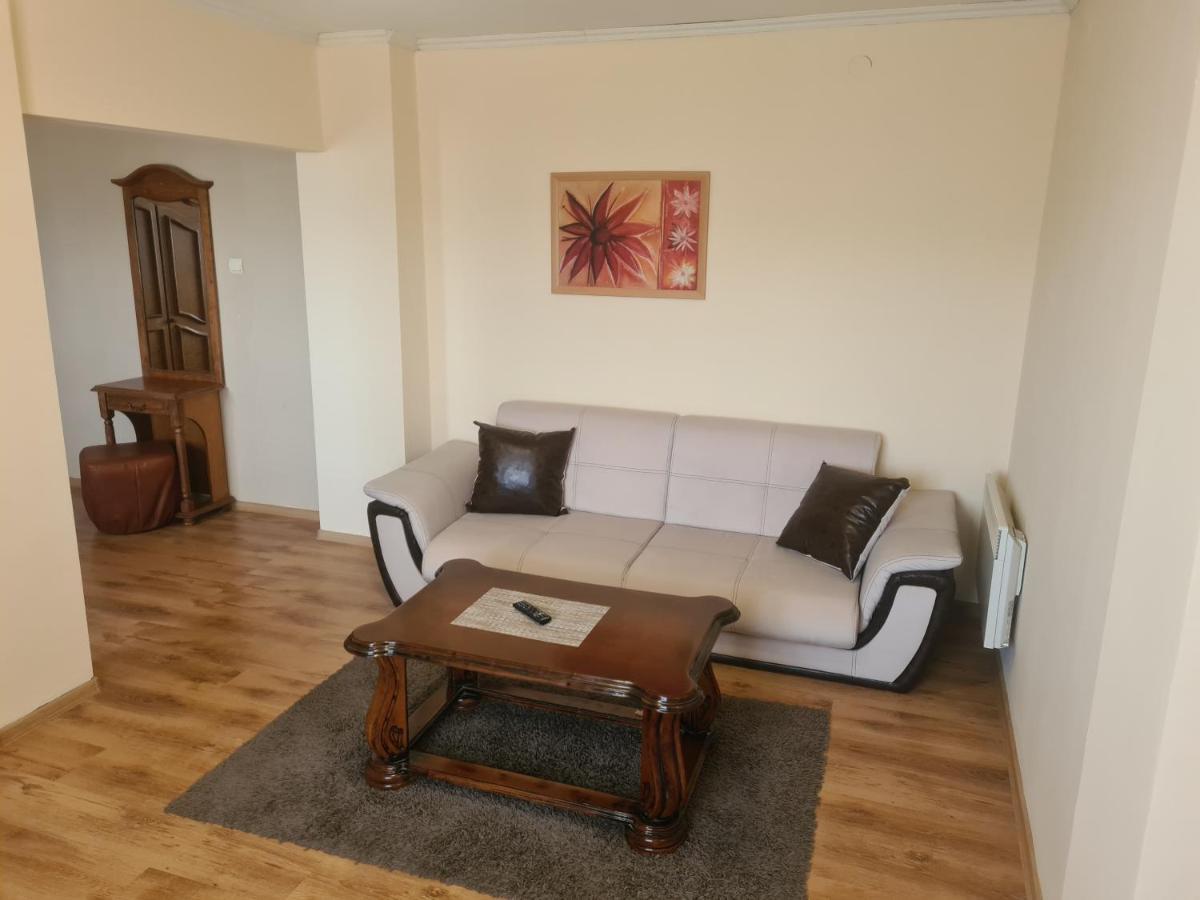 Hotel Complex Brashlyan Tryavna Esterno foto