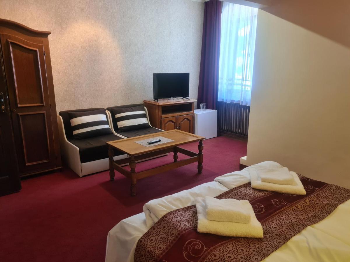 Hotel Complex Brashlyan Tryavna Esterno foto
