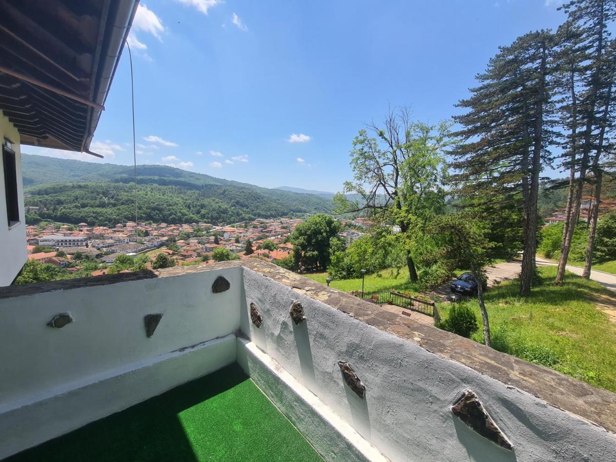 Hotel Complex Brashlyan Tryavna Esterno foto