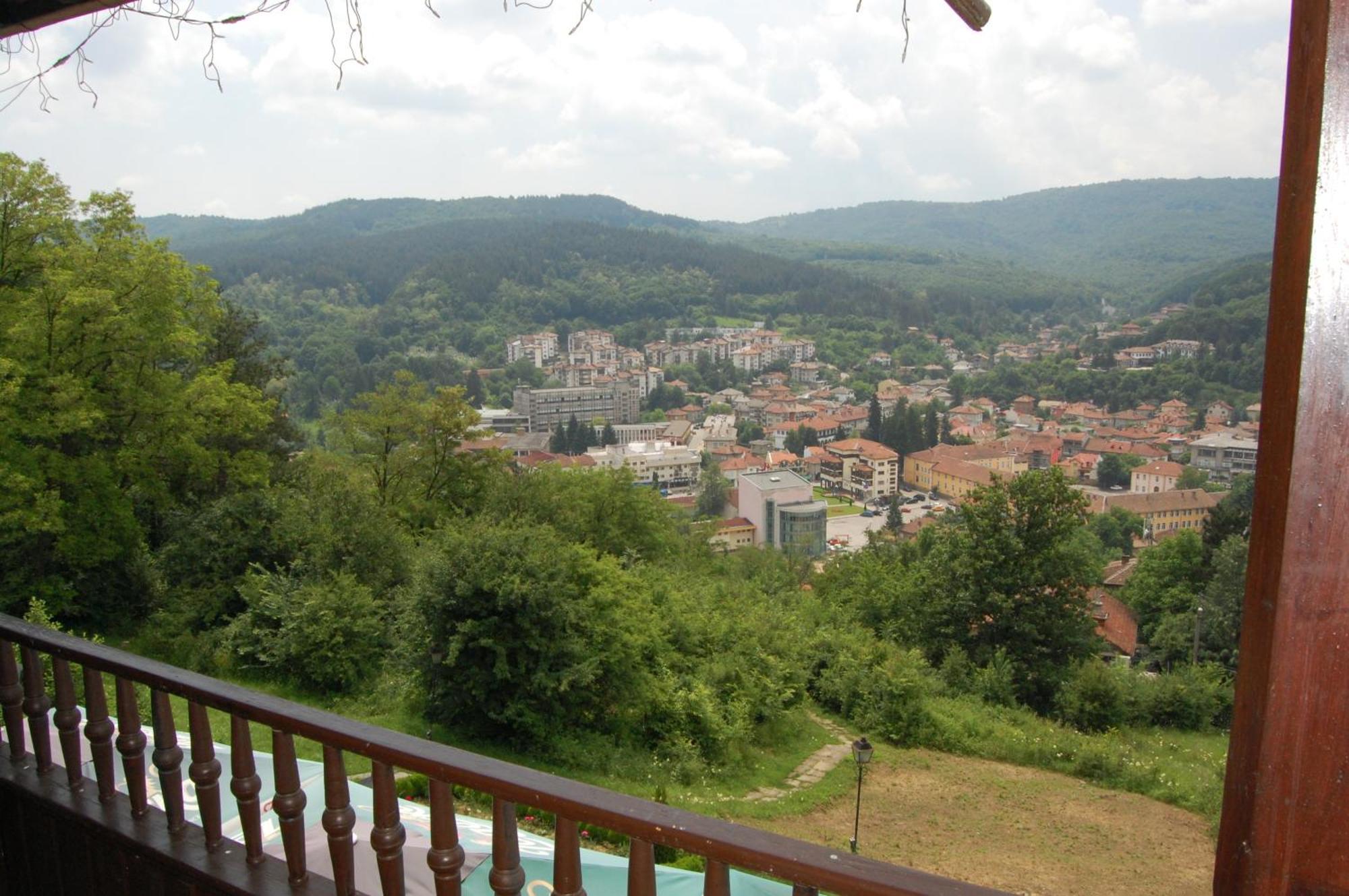 Hotel Complex Brashlyan Tryavna Esterno foto