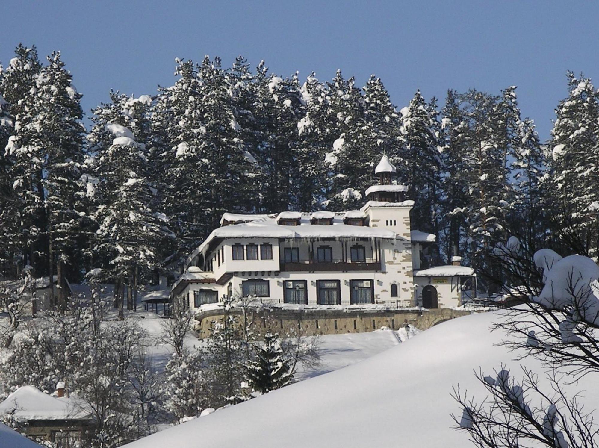Hotel Complex Brashlyan Tryavna Esterno foto