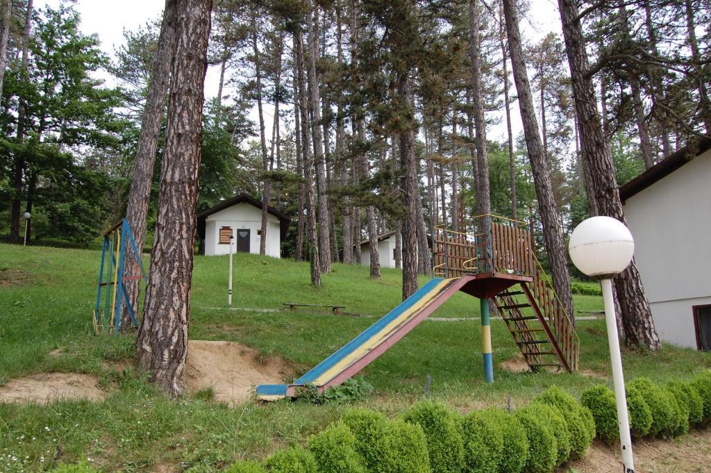 Hotel Complex Brashlyan Tryavna Esterno foto