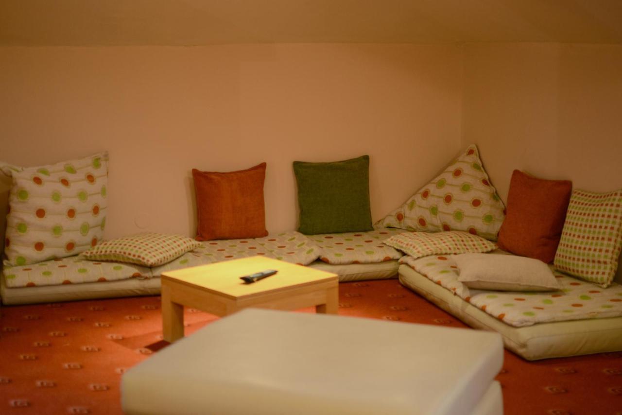 Hotel Complex Brashlyan Tryavna Esterno foto